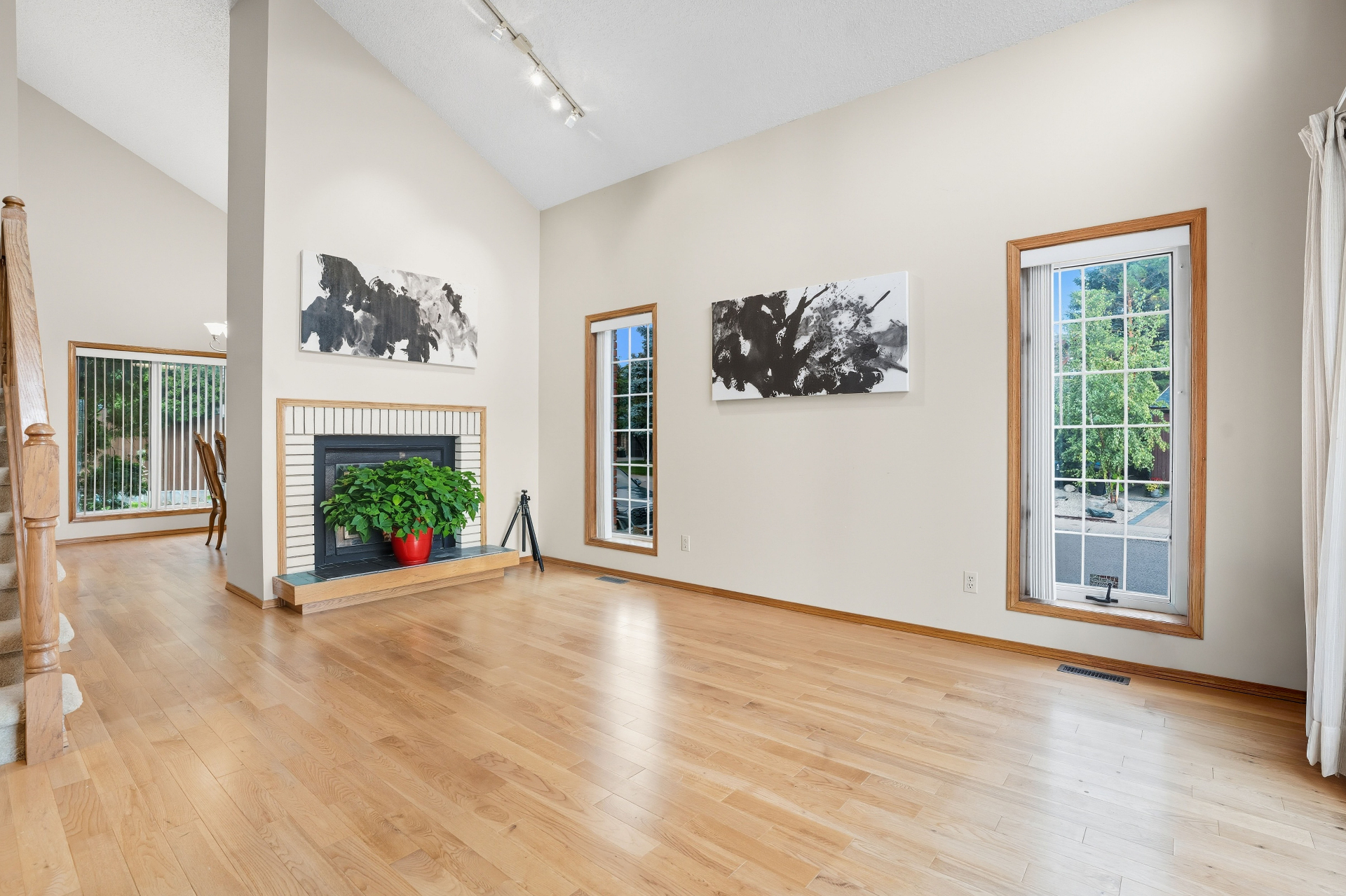 Lakeview近湖独栋出售· 139 Lakeshore Cres——林与唐地产 - 4